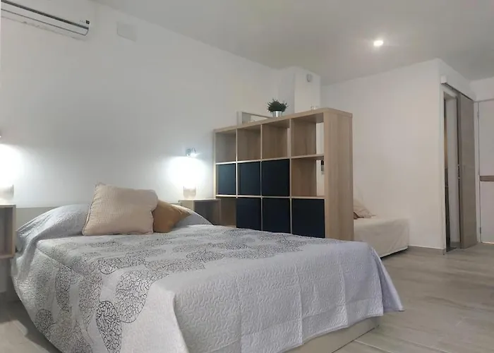 Mariana Home