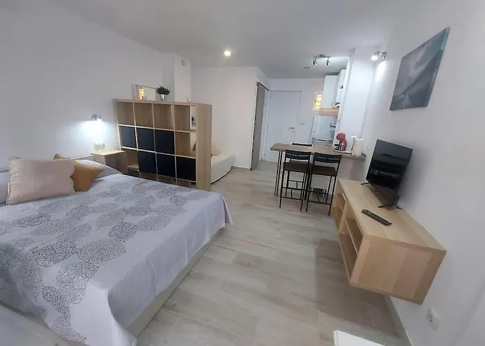 Mariana Home